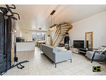 appartement te koop in mariakerke met 2 slaapkamers