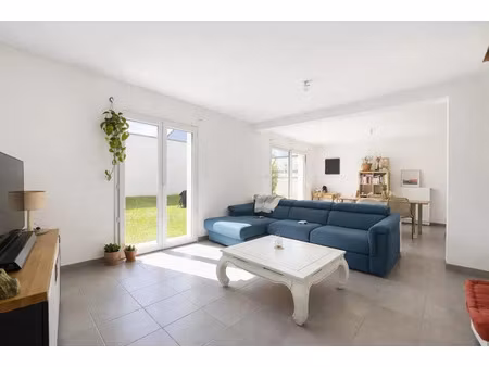 vente maison 4 pièces 91 m² à penvénan (22710)  255 000 €