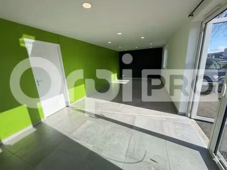 location entrepôt 295 m²