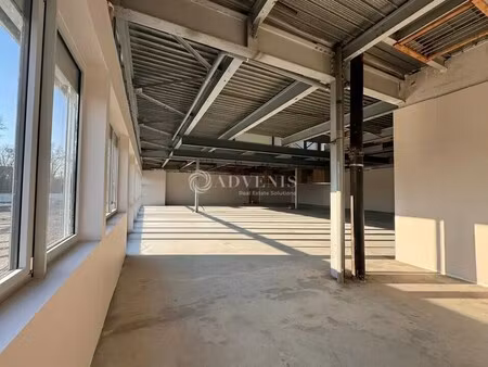 location bureaux 270 m² à 675 m²