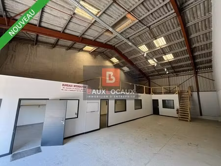 location entrepôt 200 m²