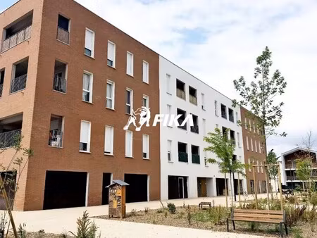 vente commerce 332 m²