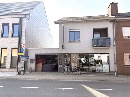 ruime woning te buggenhout