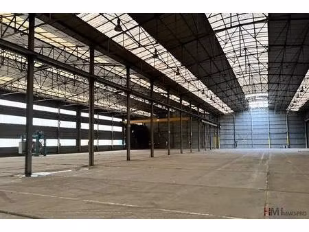 vente entrepôt 904 m² à 8 797 m²
