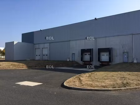 location entrepôt combs-la-ville 77380 1726m² à 5978m²