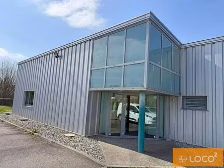 location local d'activités 533 m²