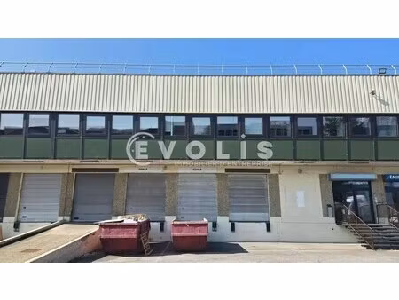 location local d’activités vitry sur seine 94400 896m²