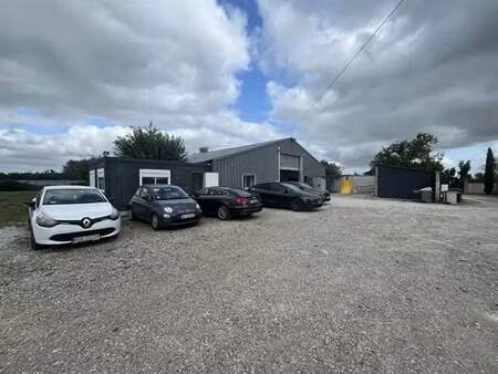 location local d'activités 720 m²