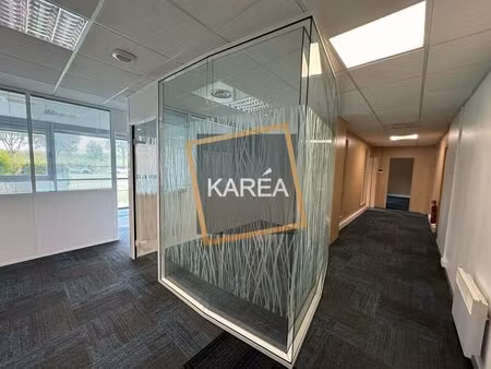 location local professionnel 184m² magny le hongre 77700