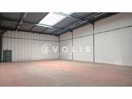 location local d'activités 369 m² à 795 m²