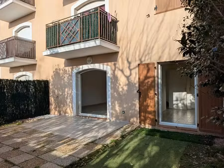 vente appartement 4 pièces à roquebrune-sur-argens (83380) : à vendre 4 pièces / 80m² roqu