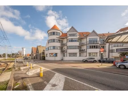 appartement te koop in knokke-heist met 2 slaapkamers