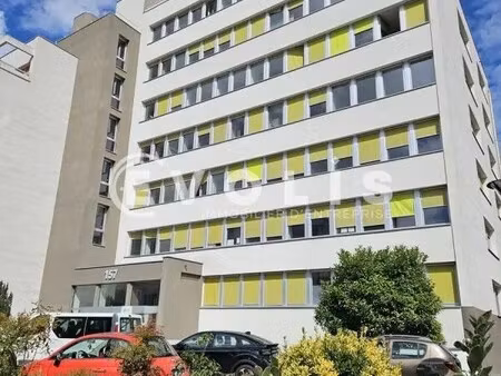 location bureaux 85 m² à 475 m²