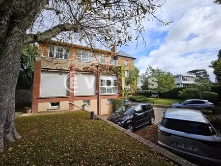 location bureaux 15 m² à 71 m²