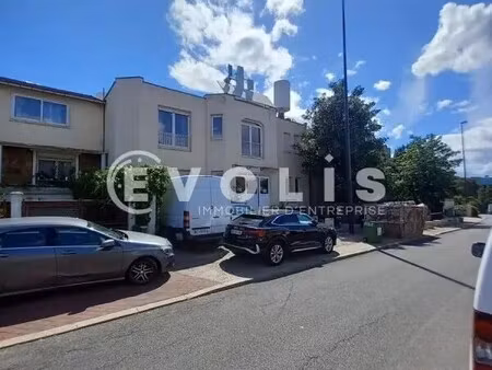 location bureaux 100 m²