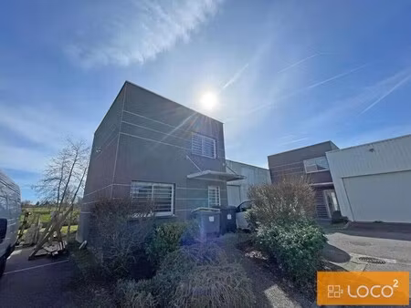 location bureaux 70 m²