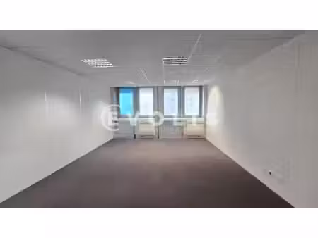 location bureaux 278 m²