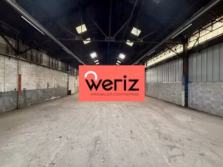 location local d'activités 310 m²