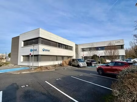 location bureaux 40 m²