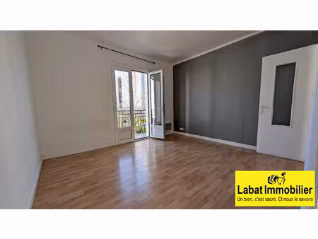 appartement 3 pièces avec cour