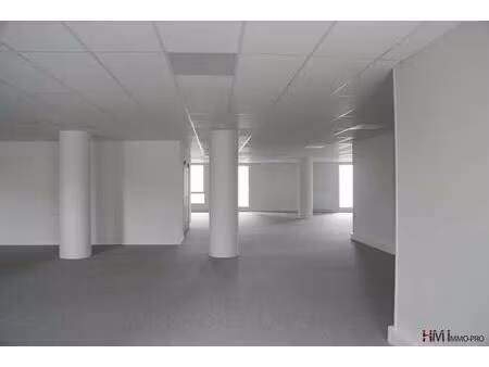 location bureaux 394 m²