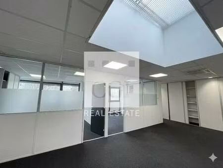 location bureaux 125 m²