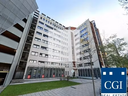 location bureaux 231 m²