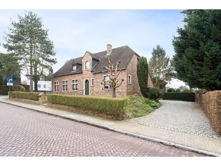 huis te koop in brussel met 4 slaapkamers