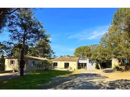 domaine privé au coeur de palaja.