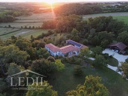 propriété rare – vue dominante sur 6 ha