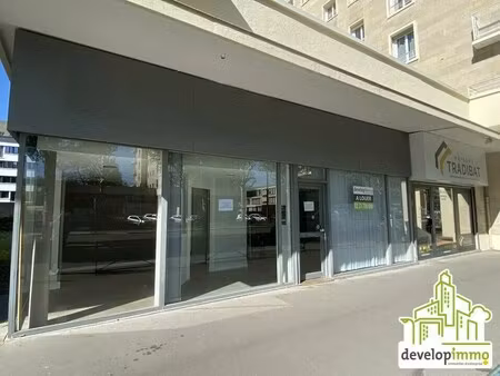 location commerce caen 14000 85m²