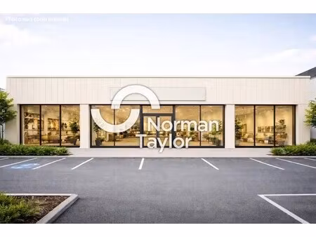 location commerce 630 m²