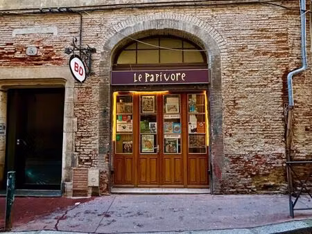 location commerce 45 m²