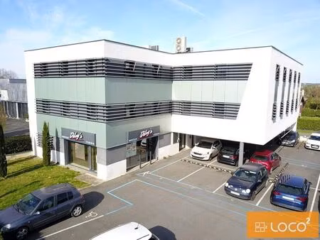 vente bureaux 83 m² à 203 m²