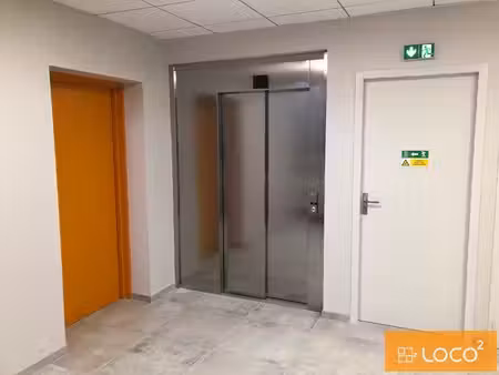 vente bureaux 92m² à 120m²