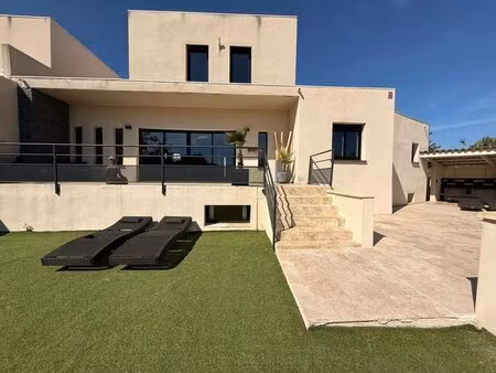 maison contemporaine - 300m ²