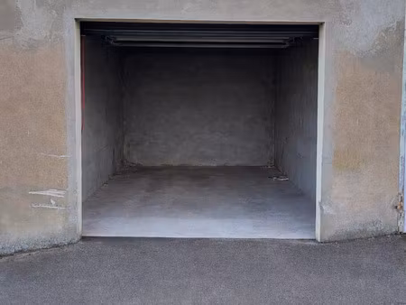 en vente garage-parking 19 m² – 16 000 € |hayange