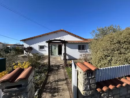 vente maison à l'aiguillon-sur-mer (85460) : à vendre / 99m² l'aiguillon-sur-mer