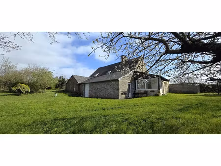 vente longère et corps de ferme à saint-marcan (35120) : à vendre / 154m² saint-marcan