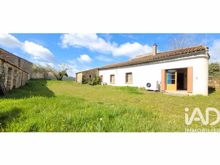 vente maison à irais (79600) : à vendre / 98m² irais