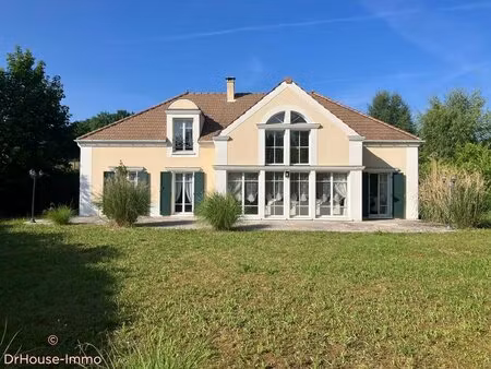 maison de standing dans lotissement sécurisé - montevrain à 30 minutes de paris.