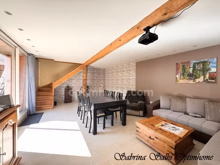 maison de caractère atypique – 7 pièces avec terrain quincié-en-beaujolais 69430