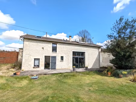 vente maison 4 pièces 100 m² saint-genest-d’ambière (86140)