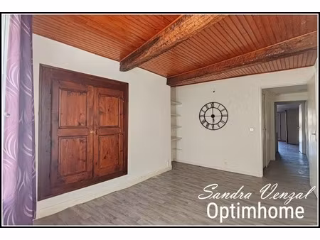 à vendre –maison de village  6 pièces  2 terrasses avec vue remarquable + cave à mézel (04