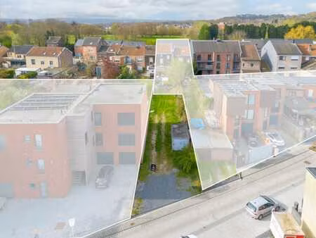 terrain à bâtir pour maison ou projet d'appartements