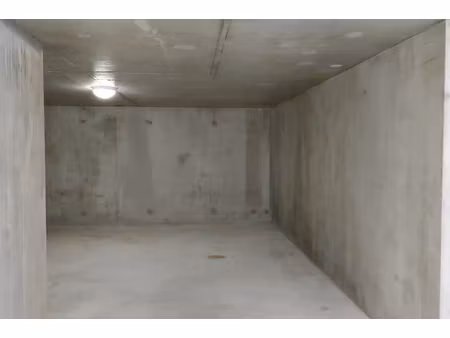 annonce parking/garage à louer