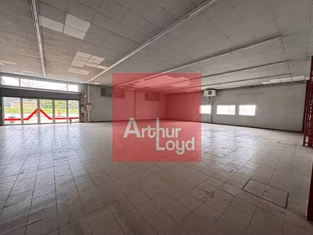 local d'activités à louer