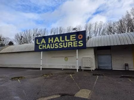 local commercial à louer