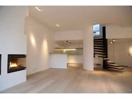 gaillemarde  maison raffinée 2014 avec vues natures – peb b