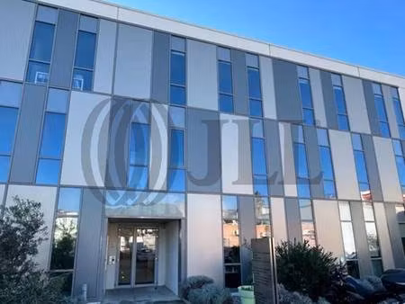 jll bureaux marseille